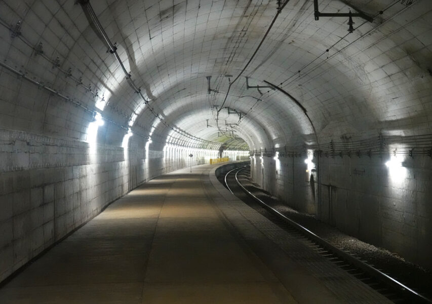 湯檜曽駅・上りホーム端から水上方面