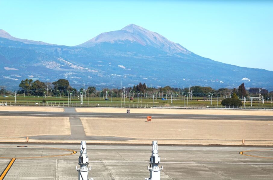 高千穂峰（鹿児島空港）